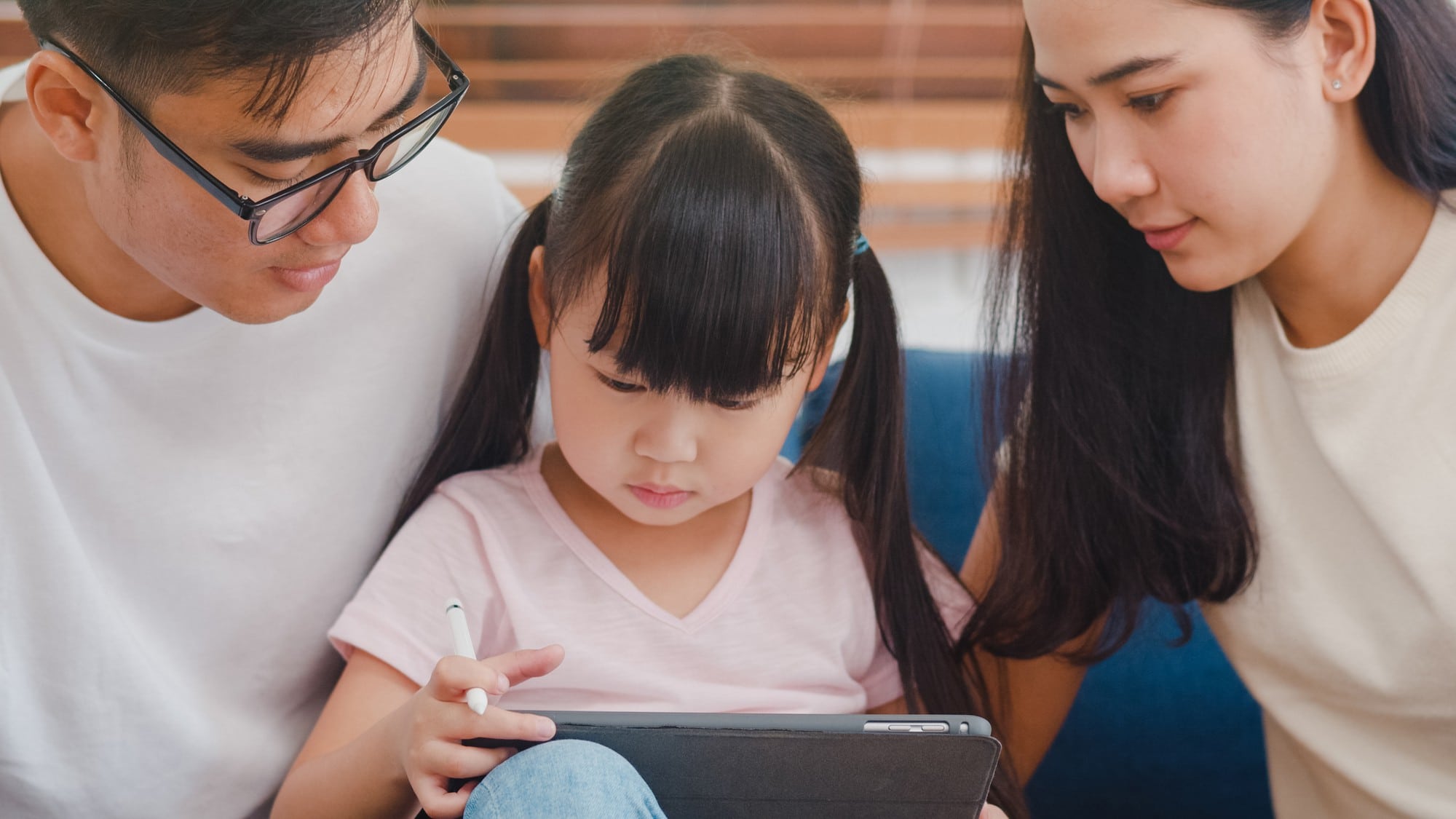 Screen-Free Activities for Kids: Engaging Alternatives That Spark Creativity
